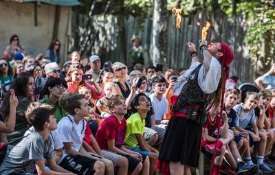carolina renaissance festival hosts