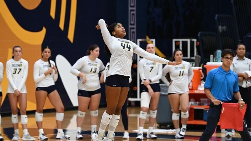 Volleyball Rallies Late to Sweep App State at Clemson Invitational