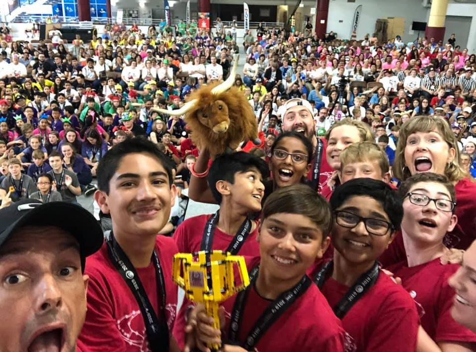 Brainy Yaks win international award