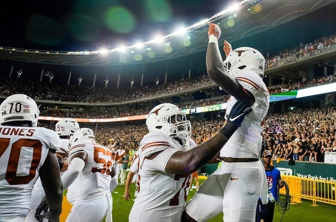 First Glance Bowl Edition: Oklahoma State Cowboys - Good Bull Hunting