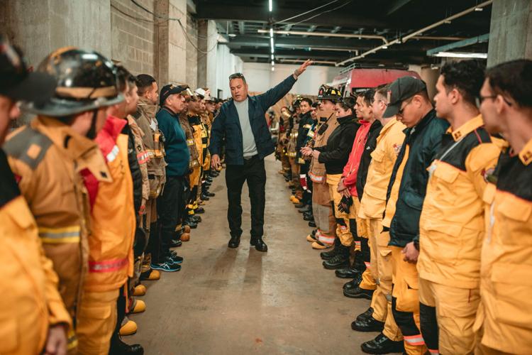 Gilberto trains officers