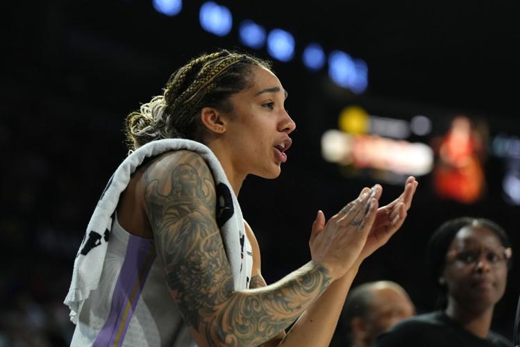 BASKETBALL-WNBA-LV-GSV/