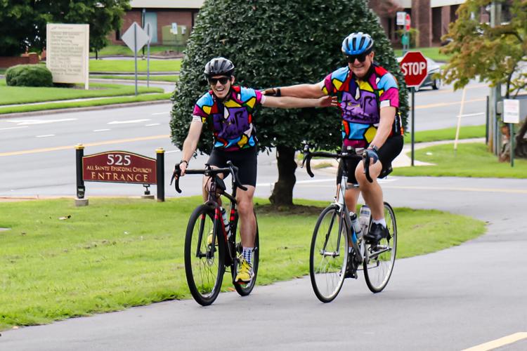 Tour de Saints