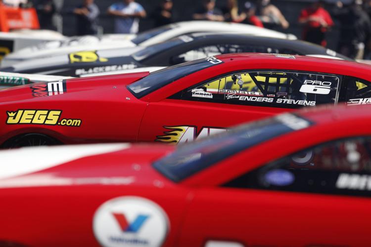 It's Sunday final eliminations at the 2018 NHRA 4-Wide Nationals!