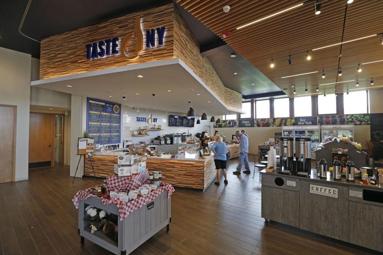 1013557643 Western New York Welcome Center KIRKHAM 022