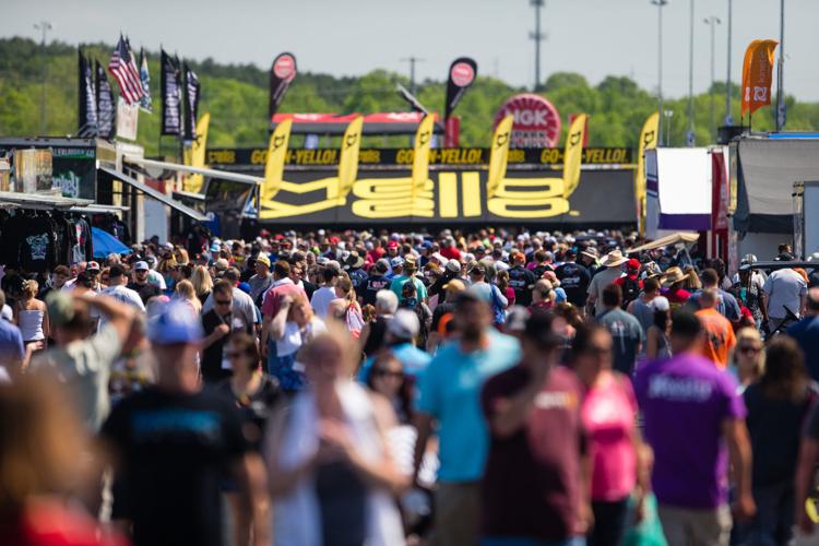 It's Saturday at the 2018 NHRA 4-Wide Nationals?