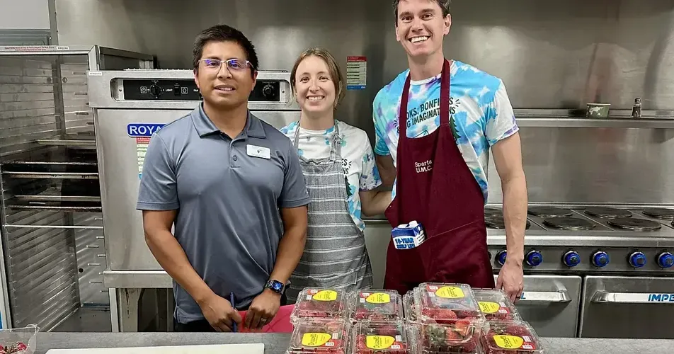 How Grace Kitchen supports community food needs and local farmers