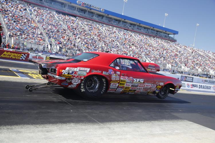 It's Sunday final eliminations at the 2018 NHRA 4-Wide Nationals!