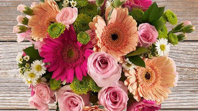 Fabulous Valentine's Day Gifts for Her and a Few for Him Too | Lifestyles - Vimarsana News