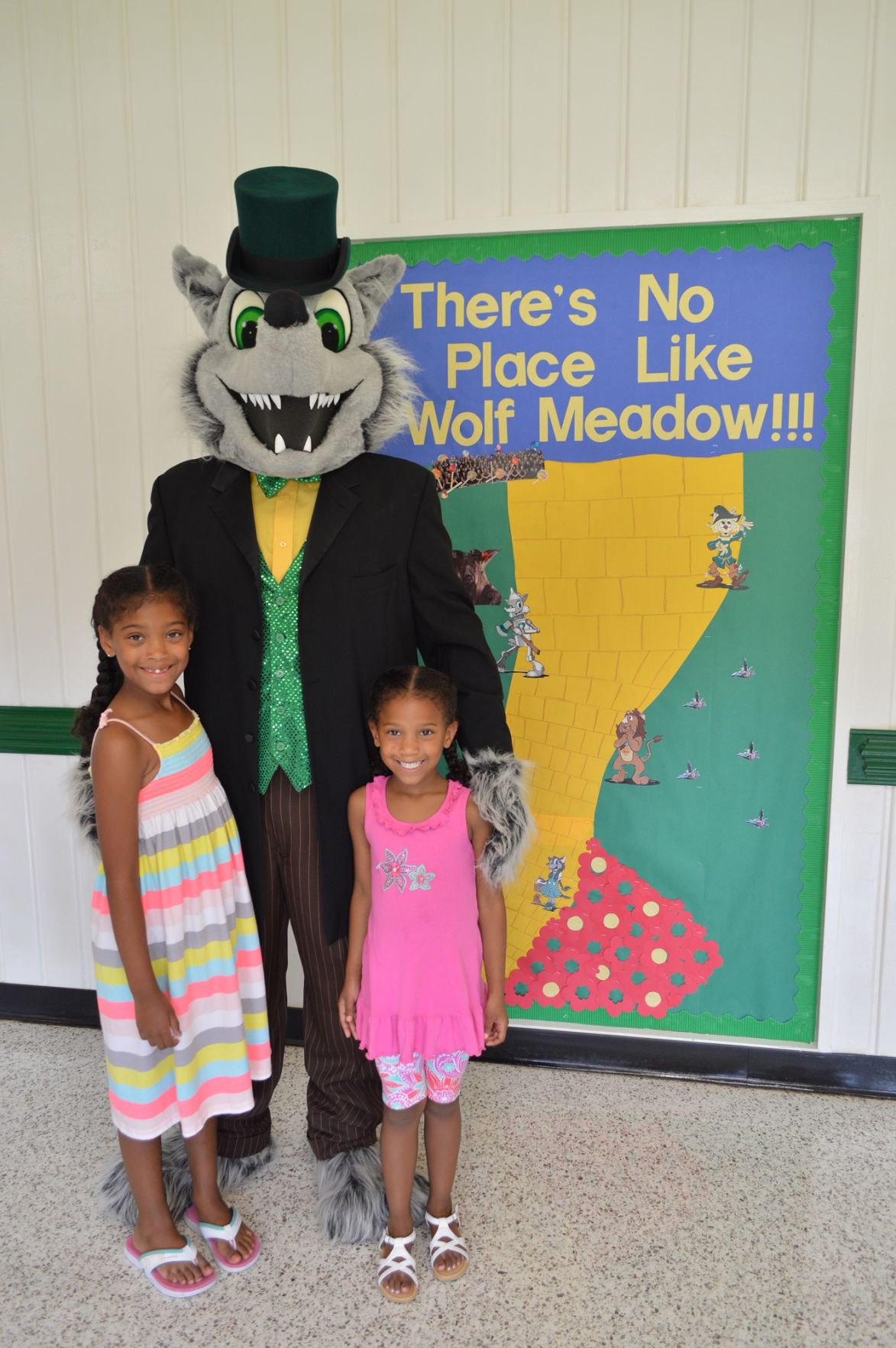 Yearround school calendar underway at Wolf Meadow News