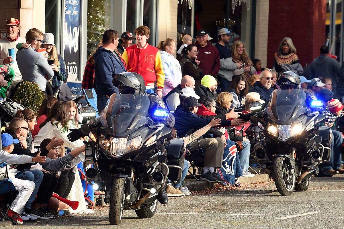 2022 Concord Christmas Parade A Few Highlights From The Concord Christmas Parade | Featured |  Independenttribune.com