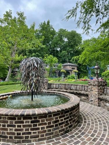 Tucker Gardens Tour