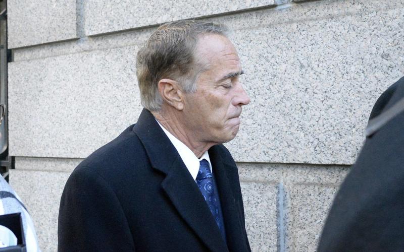 COLLINS AT COURT_Siegel