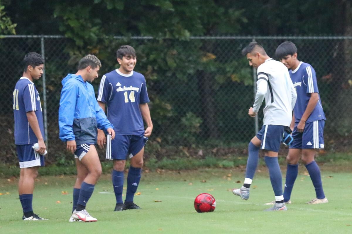 ULTIMATE DEFENDER GOALKEEPER ACADEMY