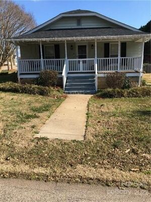 3 Bedroom Home in Rockwell - $249,900