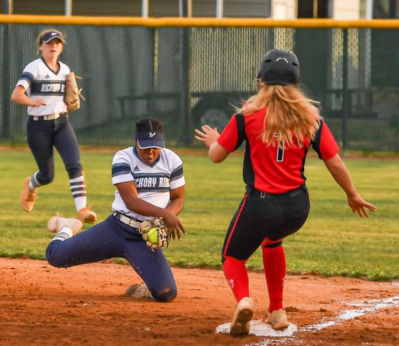 Hickory Ridge defeated South Mecklenburg 14-4 and advances to the second round.
