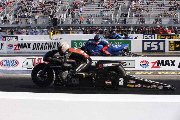 It's Sunday final eliminations at the 2018 NHRA 4-Wide Nationals!