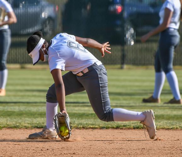 Hickory Ridge defeated Porter Ridge 3-0.