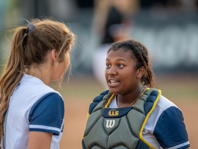 Hickory Ridge defeated Marvin Ridge 2-1