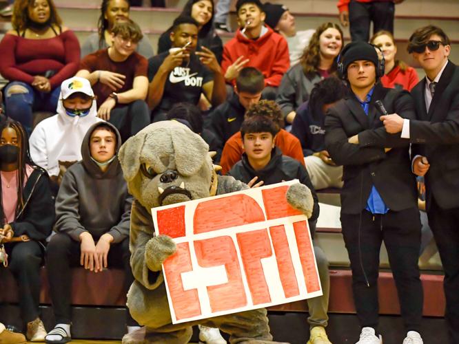 The Bulldogs slammed the Tigers 81-45.