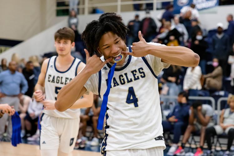 The Concord Academy Eagles defeated the High Point Christian Academy Cougars 70-66 to win the 2021-22 NCISAA Class 3A State Championship.