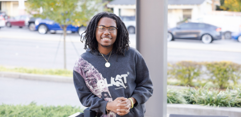 Kammaren Mitchell, Hines Scholarship Recipient
