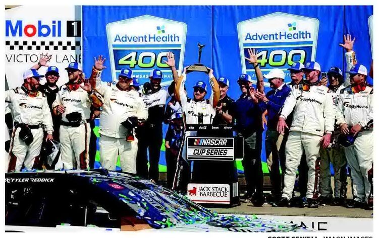 Reddick secures 5th win of season