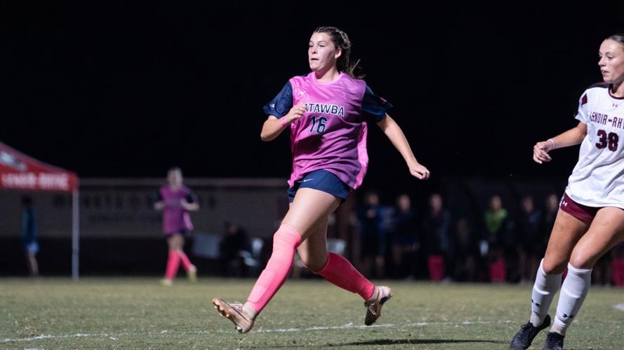 No. 6 Women’s Soccer Tops Lincoln Memorial, 3-1