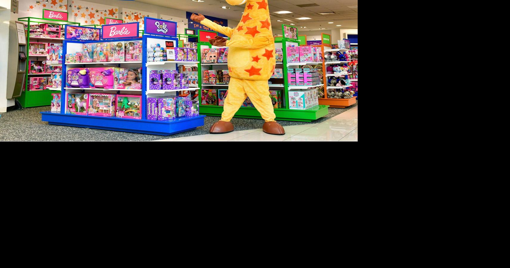 Toys 'R' Us is coming back. Soon, it'll be almost everywhere