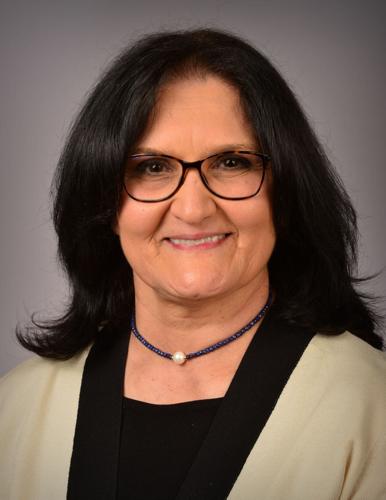 Zinat Hassanpour