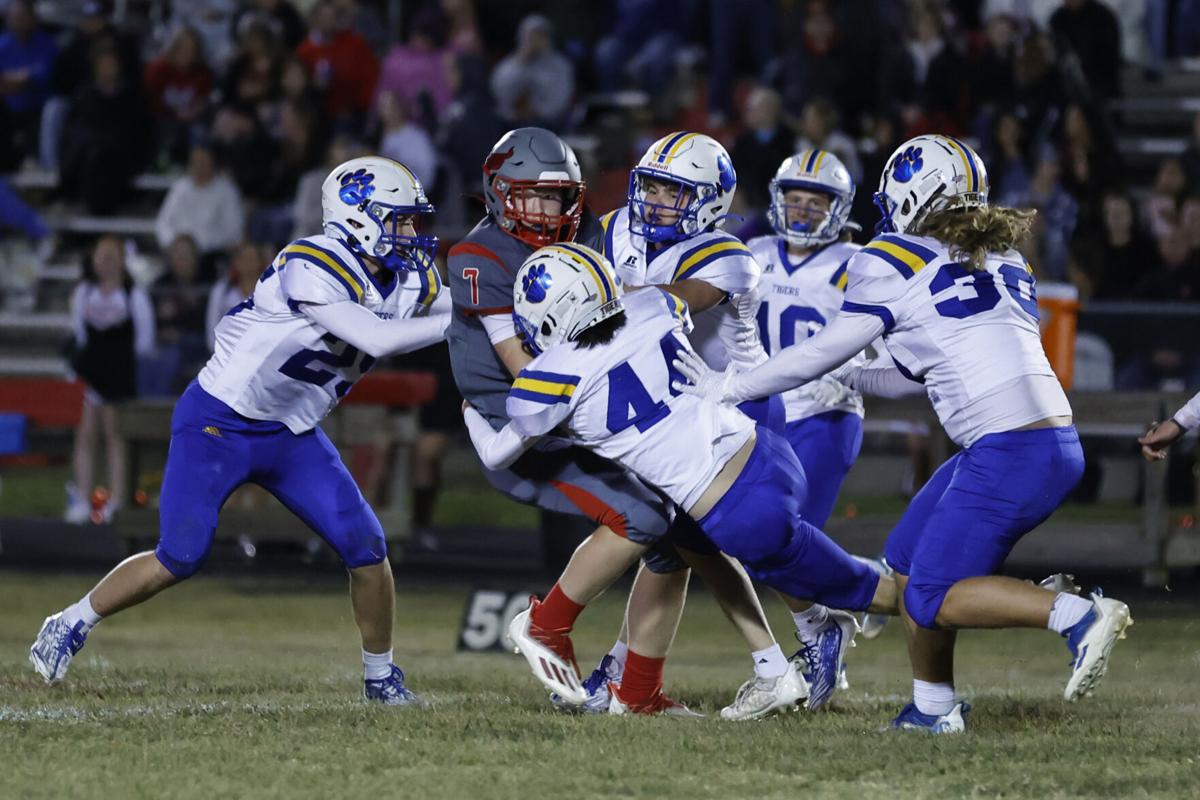 Mount Pleasant beats South Stanly 60-0.