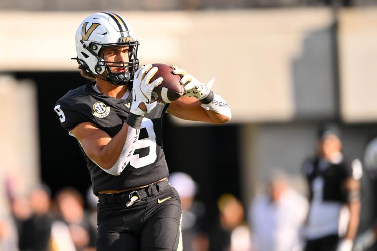 Nov 8, 2025; Nashville, Tennessee, USA; Vanderbilt Commodores tight end Eli Stowers (9) against the Auburn Tigers during pre-game warmups at FirstBank Stadium. Mandatory Credit: Steve Roberts-Imagn Images