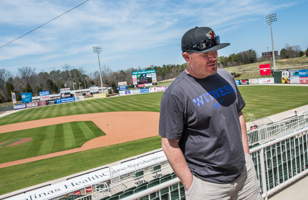 Pete Rose Jr. takes over as Intimidators' manager