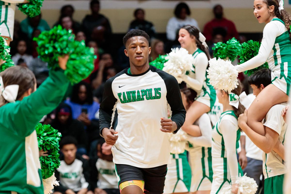 The Concord Spiders host the A.L. Brown Wonders in a South Piedmont Class 3A matchup.