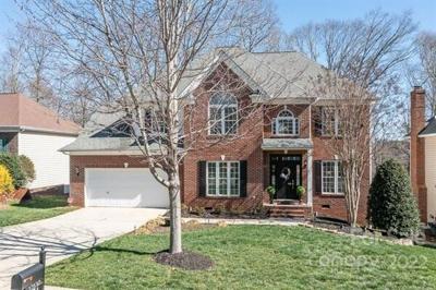 4 Bedroom Home in Huntersville - $590,000
