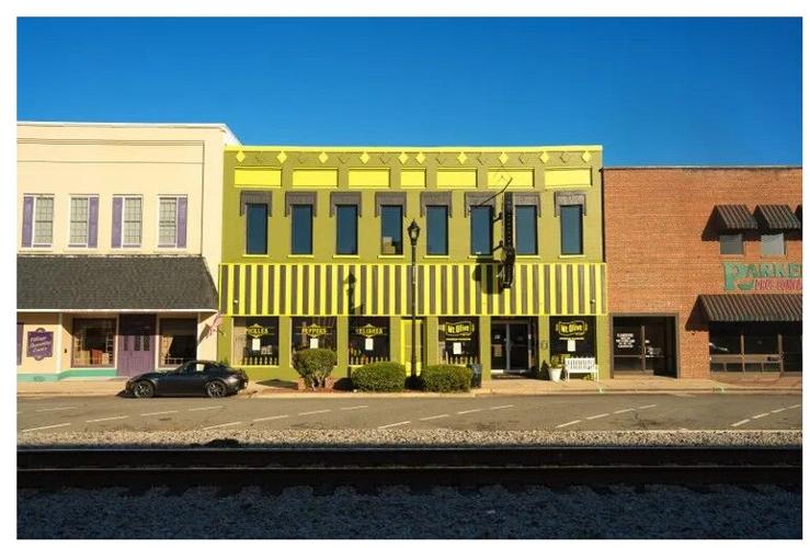 Mt Olive Pickles Parlor