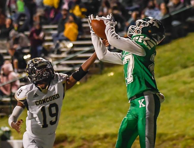 The Wonders blanked the Spiders 47-0 to retain the bell for the 7th straight year.