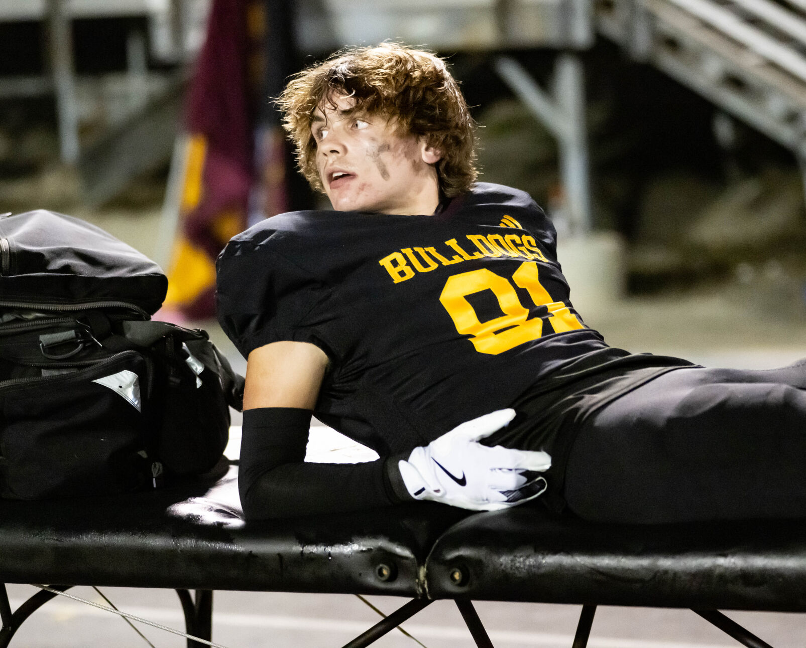 Bulldogs beat the Grizzlies in the third round of the 2025 NCHSAA Football Championship playoff game 41 - 33.