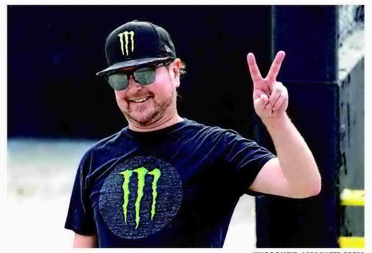 Busch, Gant, Hendrick inducted into Hall of Fame