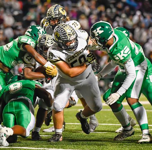 The Wonders blanked the Spiders 47-0 to retain the bell for the 7th straight year.