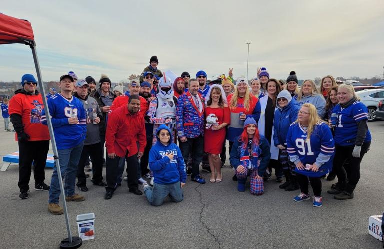 Maunz and MacWilliams bridal party