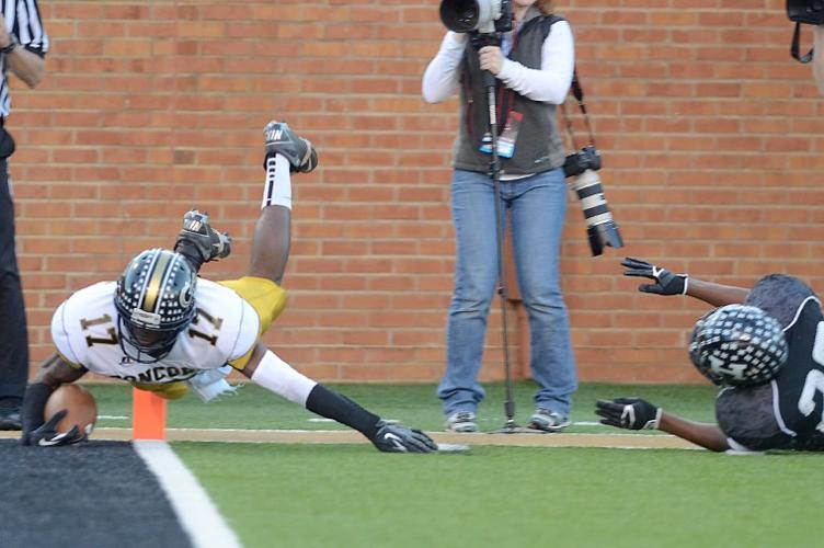 Concord 21  Havelock 55