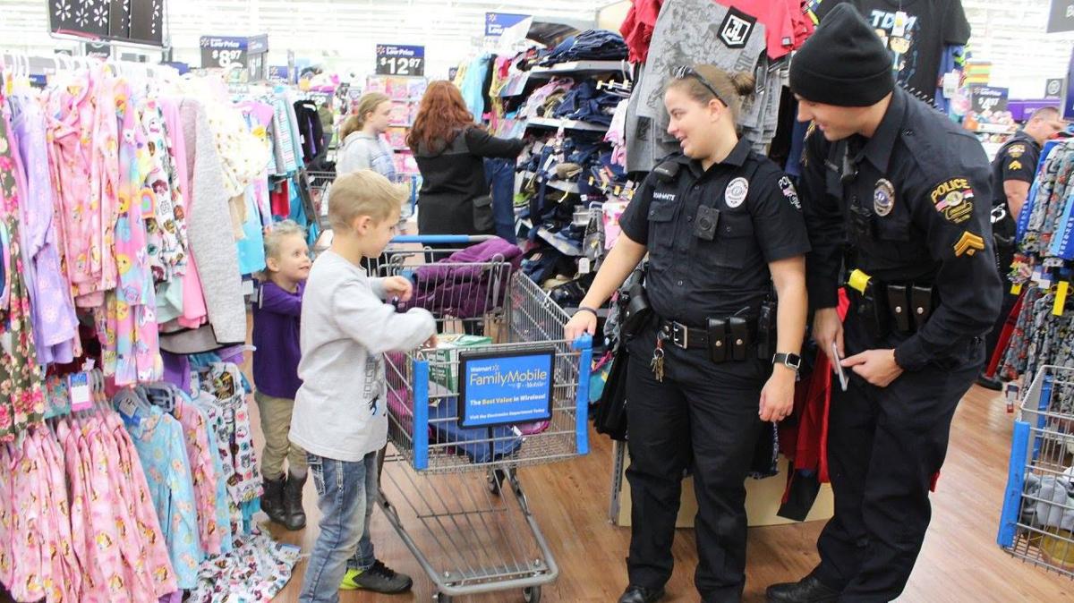 Concord Kids Shop With Police Officers Latest Headlines