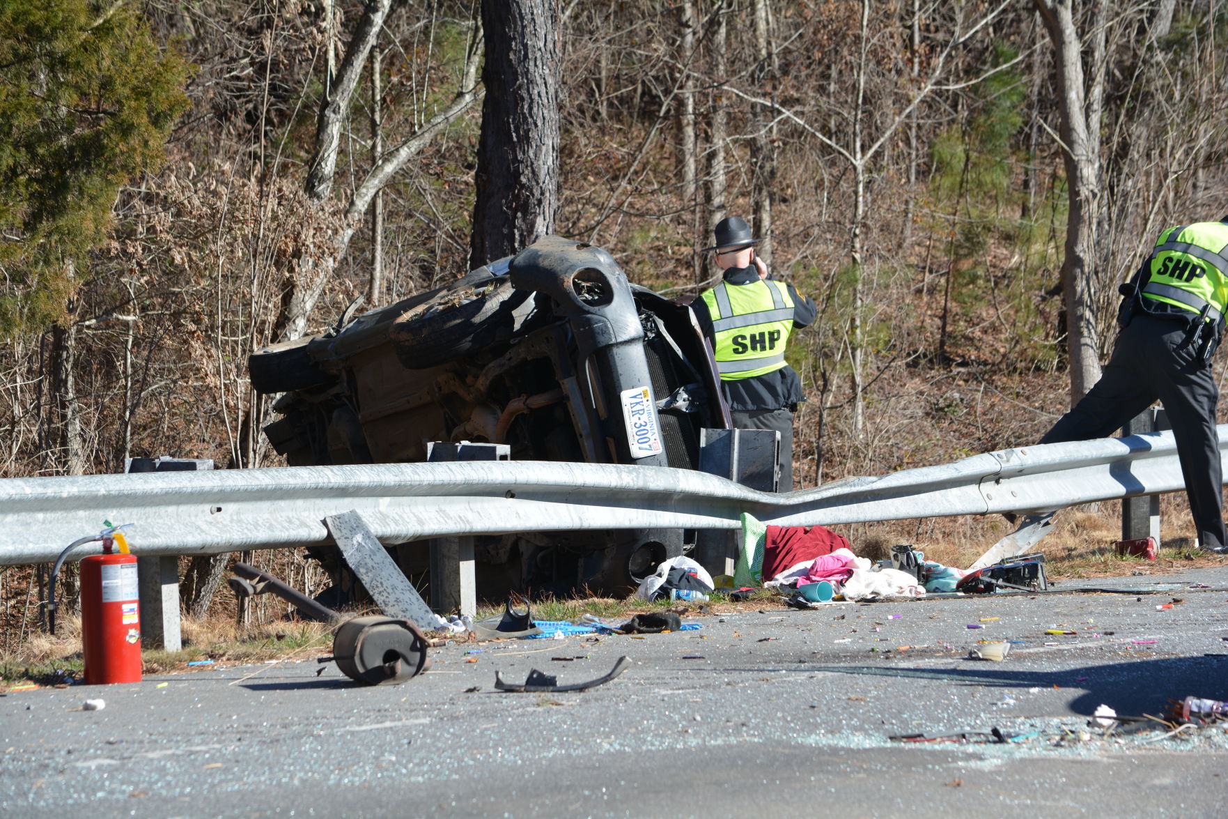 2 Children, Adult Still Hospitalized After I-40 Crash | State And ...