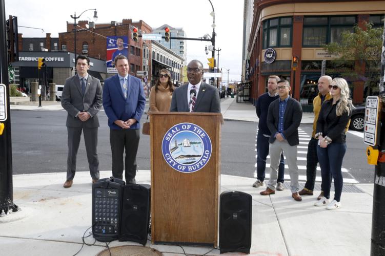 Byron Brown celebrates completion of Chippewa project