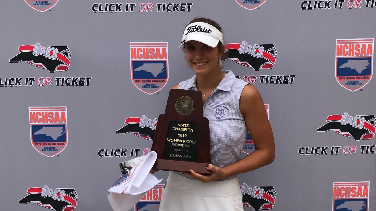 Elizabeth Lohbauer photo