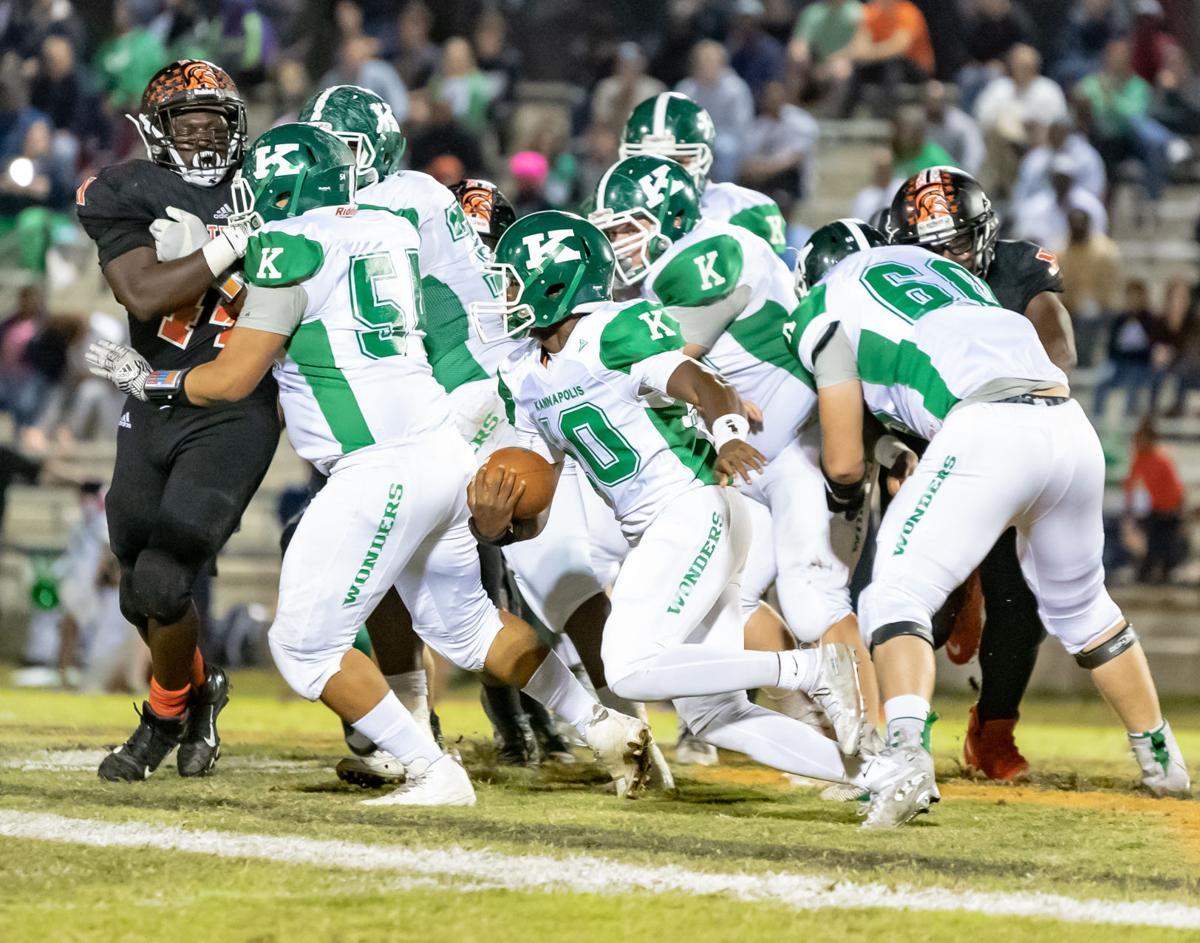HIGH SCHOOL FOOTBALL No. 1 Trojans get another impressive win over A.L