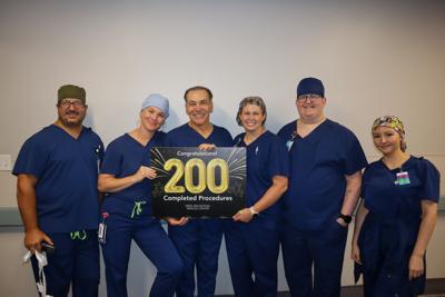 Frye Regional Celebrates Dr. Barry Kaplan’s 200th Robotic-Assisted Spine Surgery