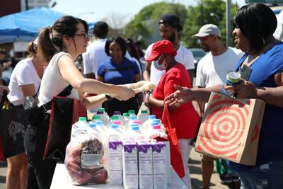 Food drive to help families affected by mass shooting (copy)