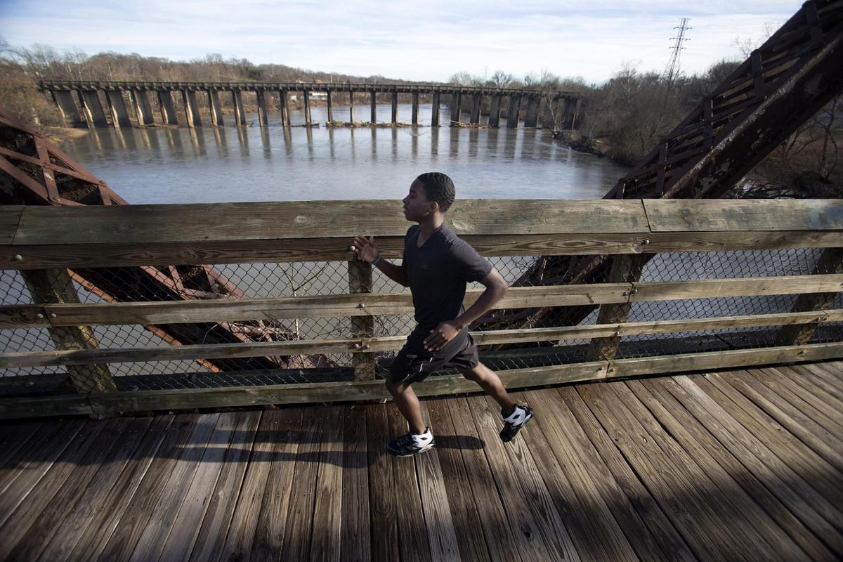 ash folo 020614 (copy)